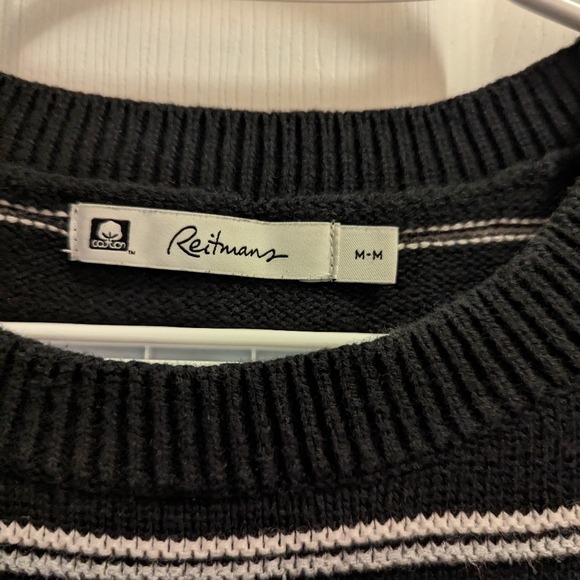 Two 3/4 sleeve sweaters from reitmans size M - Picture 11 of 12